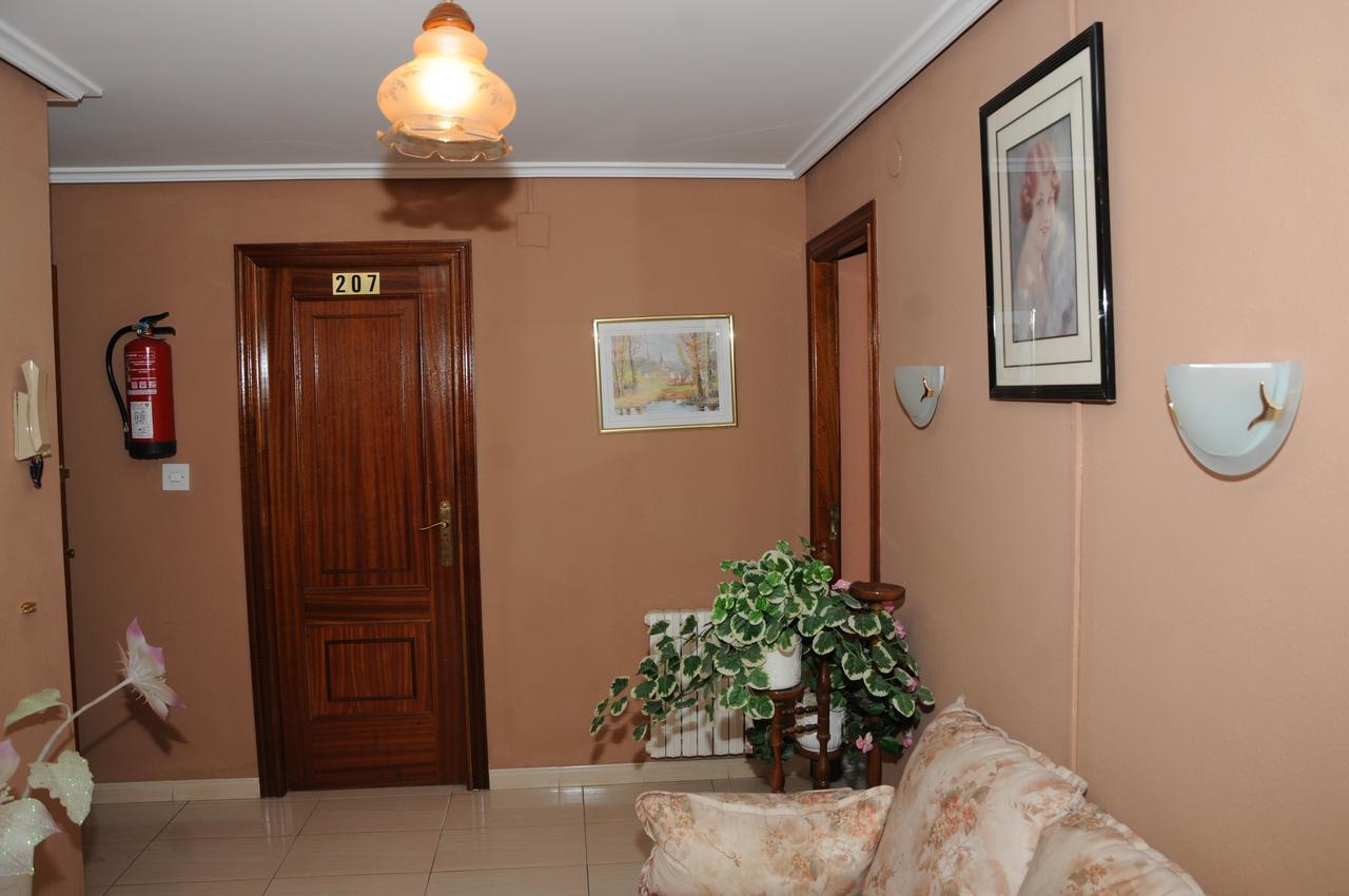 Hostal La Torre II Puente de Domingo Florez Exterior photo